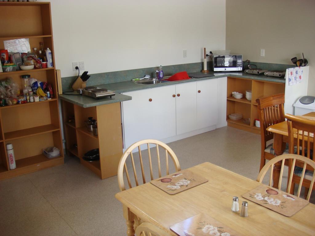 Cromwell Backpackers Hostel Buitenkant foto