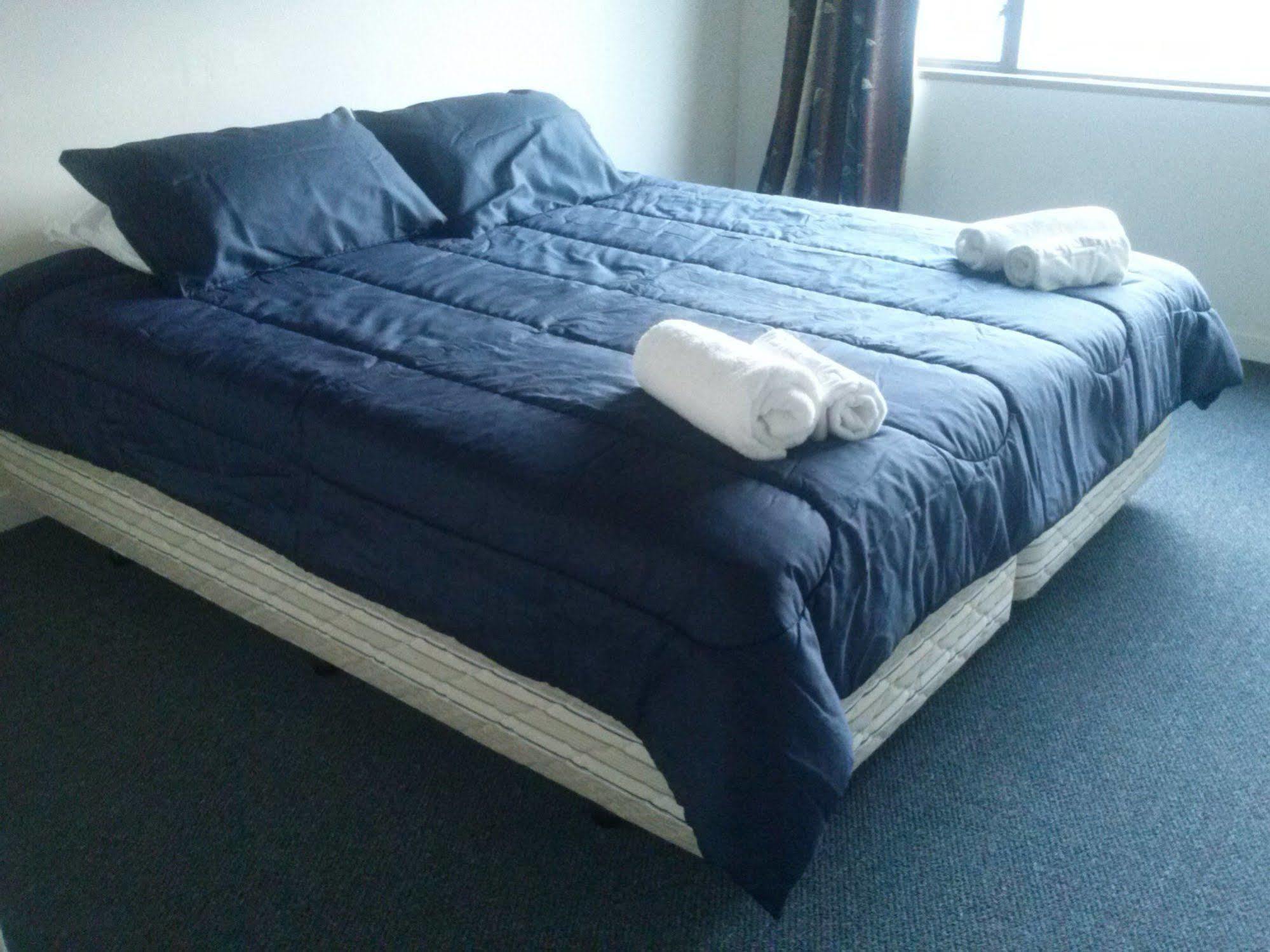 Cromwell Backpackers Hostel Buitenkant foto
