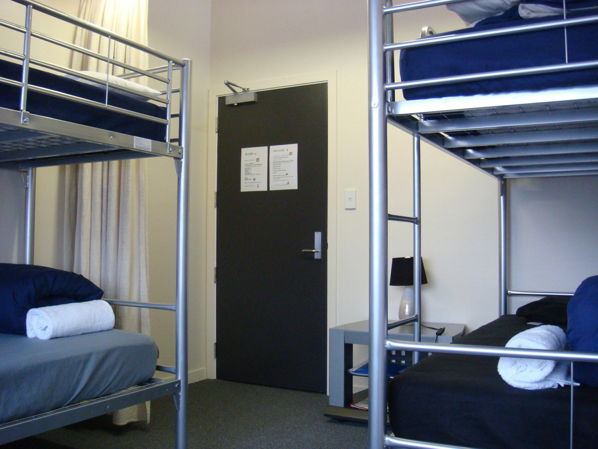 Cromwell Backpackers Hostel Buitenkant foto